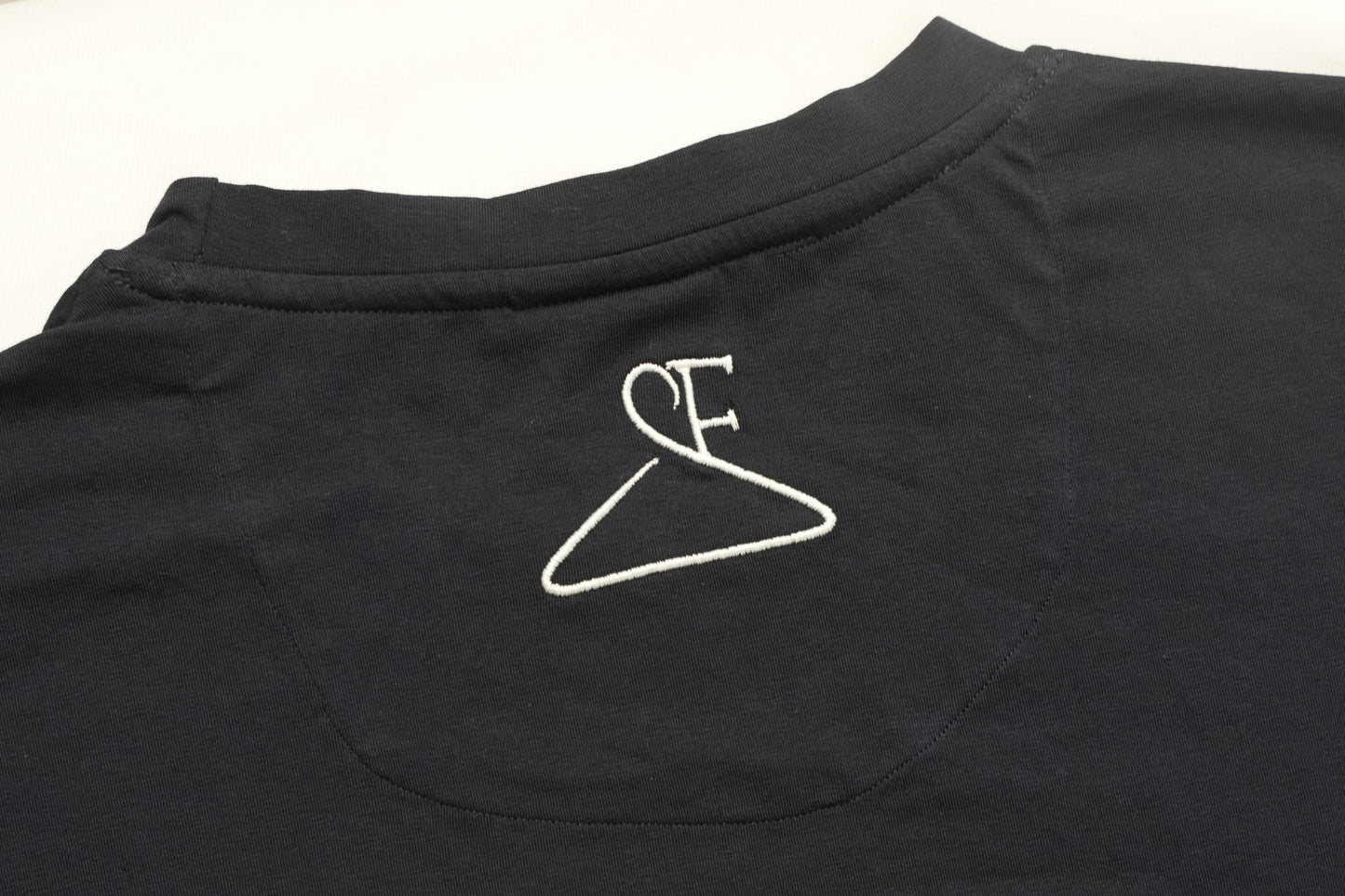 Happy Vibes Only - Cropped Tee