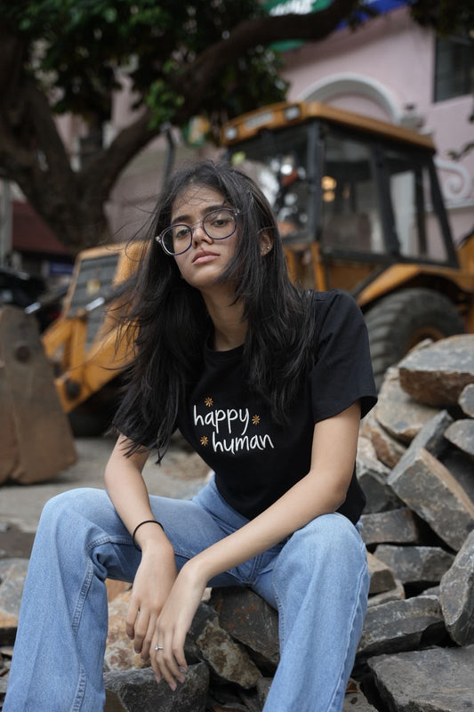 Happy Vibes Only - Cropped Tee