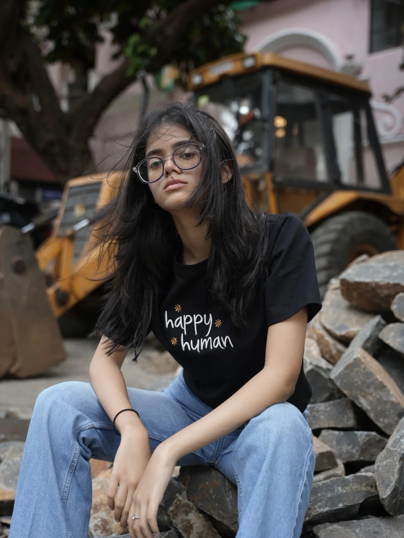 Happy Vibes Only - Cropped Tee